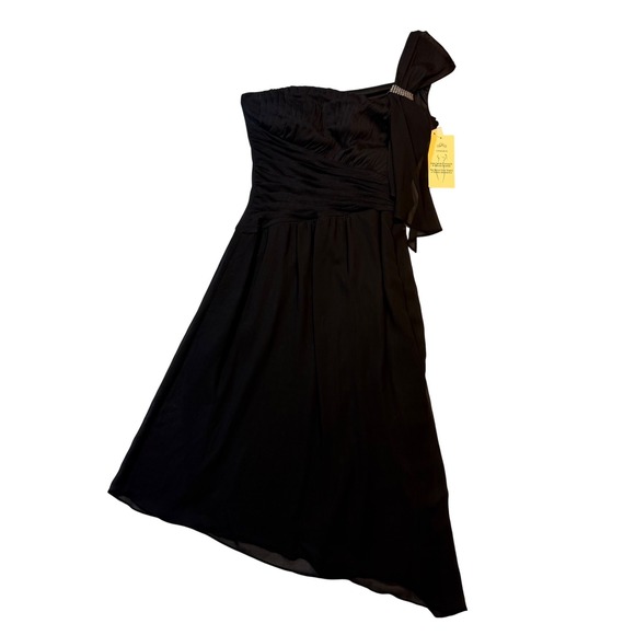 Signature by Sangria Dresses & Skirts - Sangria Black One Shoulder Cocktail Dress Rhinestone Ruched AWYEC32I Size 10 NWT